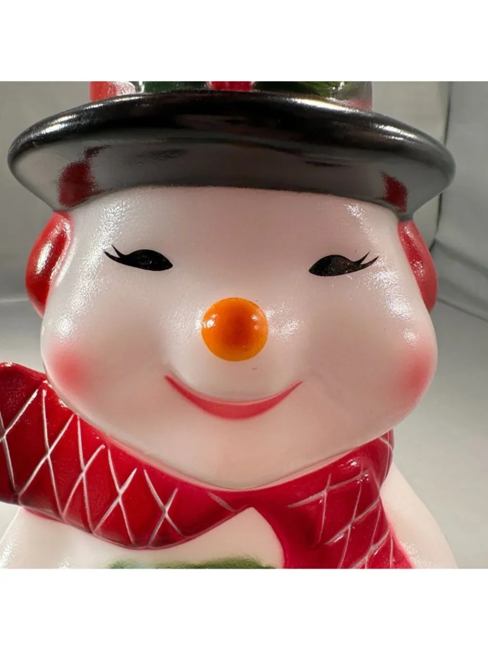 Mr Christmas Snowman Blow Mold Nostalgic Decoration Wreath Black Hat Holiday